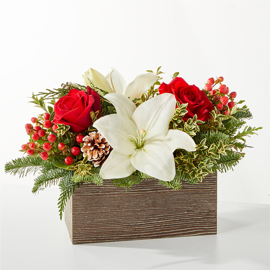 Snowy Wonderland Bouquet – VIVA'S FLOWER SHOP, Framingham MA