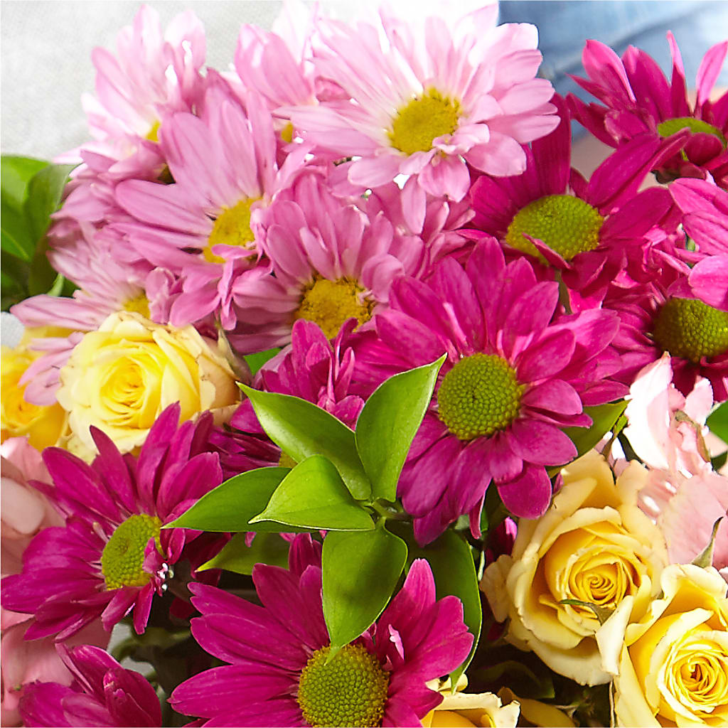 Florist Original Mixed Bouquet – VIVA'S FLOWER SHOP, Framingham MA