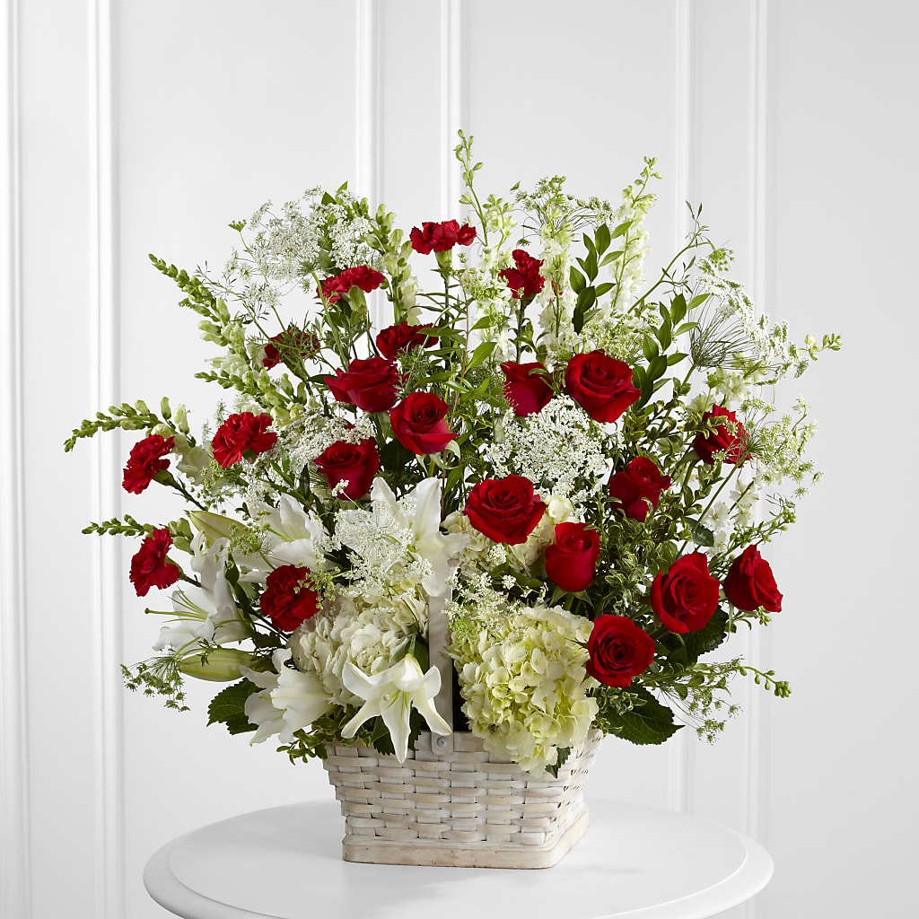 In Loving Memory Arrangement – VIVA'S FLOWER SHOP, Framingham MA