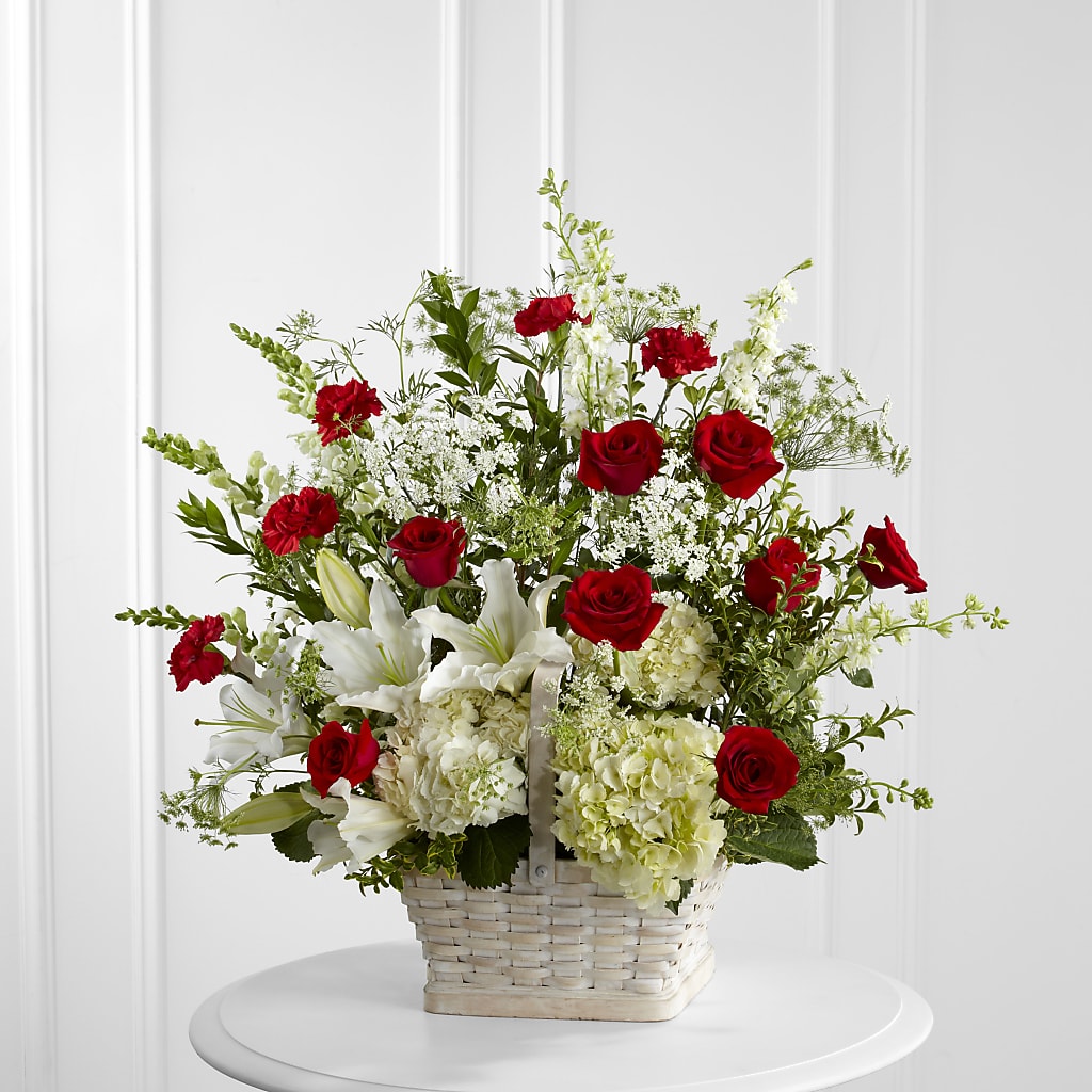 In Loving Memory Arrangement – VIVA'S FLOWER SHOP, Framingham MA