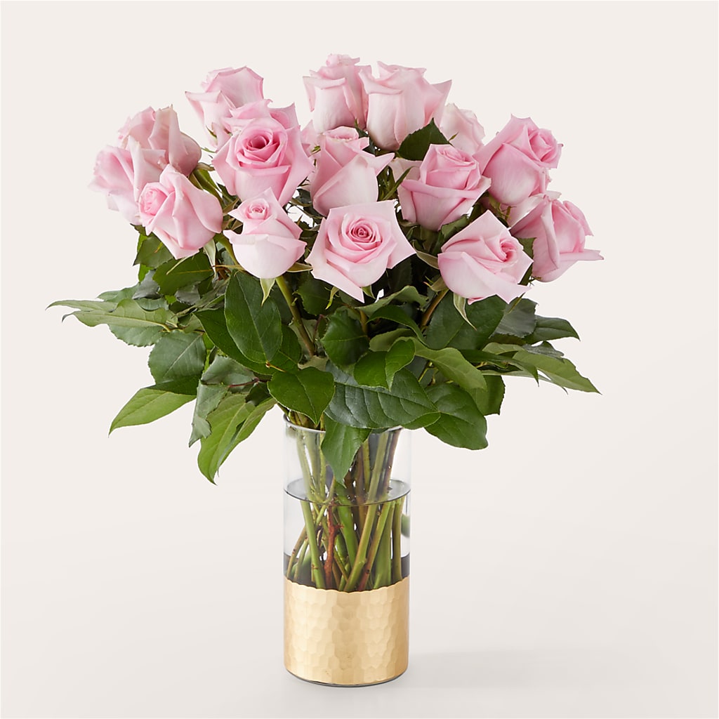 Picture Perfect Pink Rose Bouquet – VIVA'S FLOWER SHOP, Framingham MA