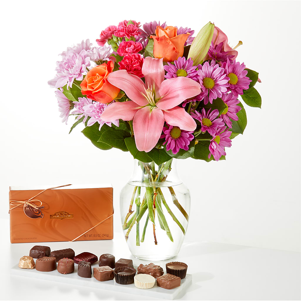 One and Only Bouquet and Chocolate Bundle – VIVA'S FLOWER SHOP, Framingham MA
