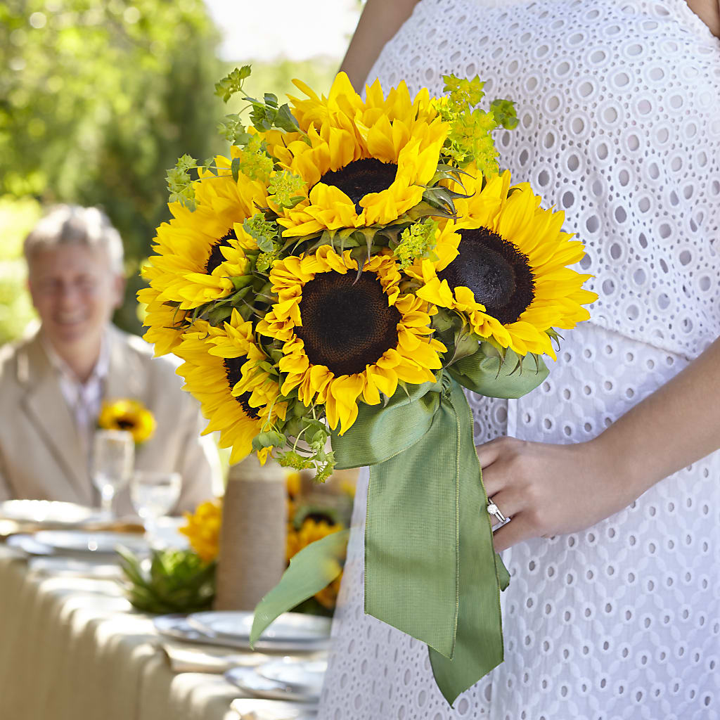 Free Spirit Bouquet – VIVA'S FLOWER SHOP, Framingham MA