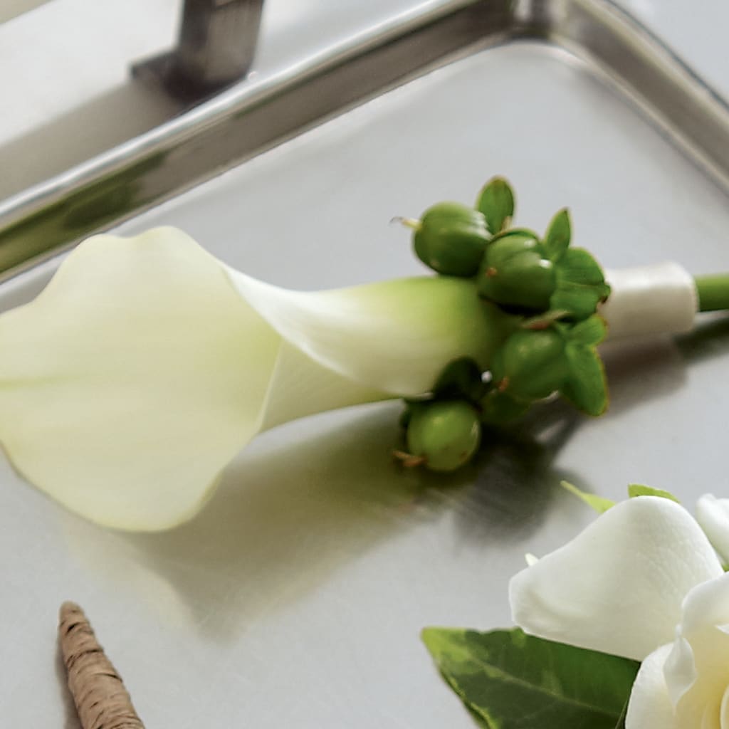 White Calla Boutonniere – VIVA'S FLOWER SHOP, Framingham MA