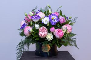 Sweet Dream Bouquet – VIVA'S FLOWER SHOP, Framingham MA