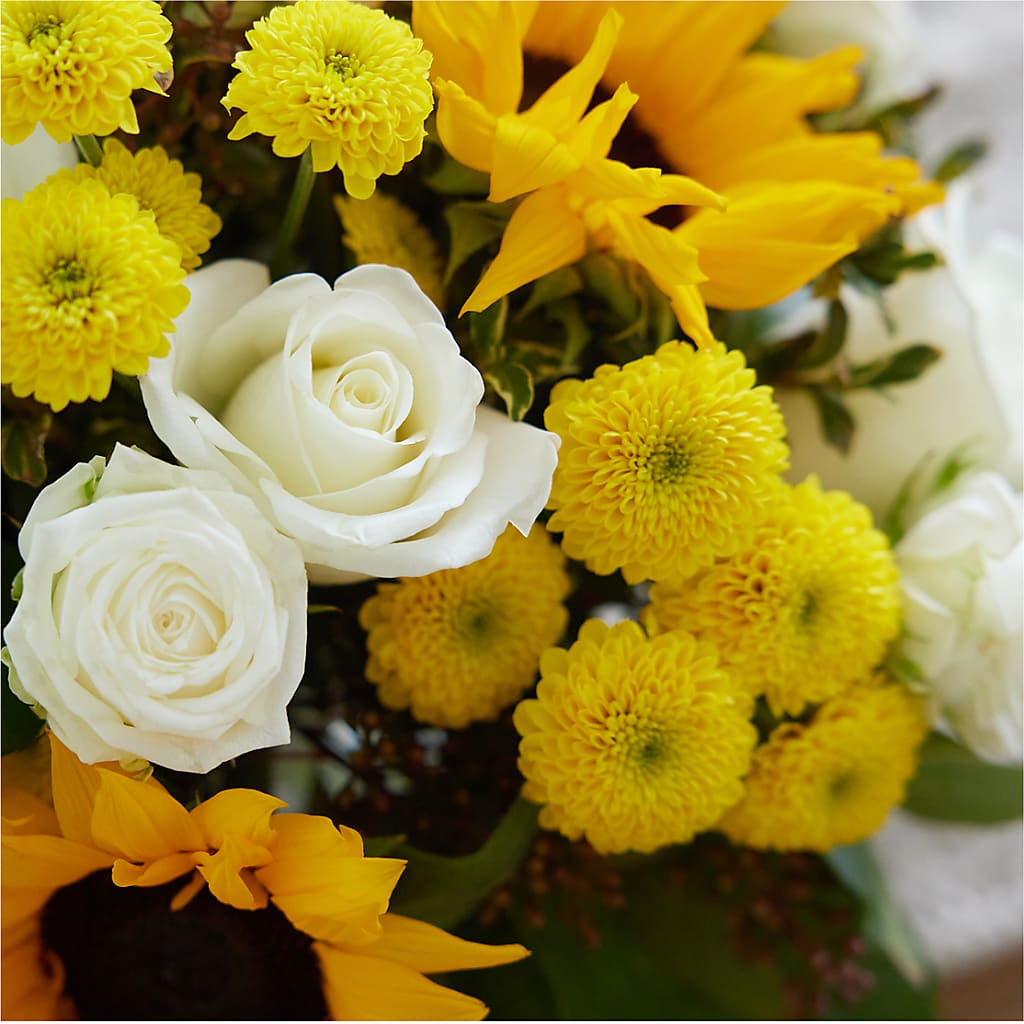 Luminous Morning Bouquet – VIVA'S FLOWER SHOP, Framingham MA