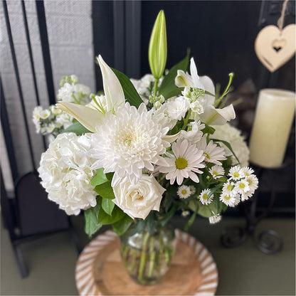 Classic Ivory – A Florist Original – VIVA'S FLOWER SHOP, Framingham MA