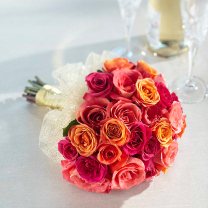 Sweet Roses Bouquet – VIVA'S FLOWER SHOP, Framingham MA